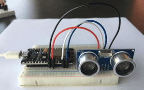 Microcontroller and motion sensor
